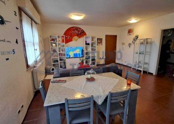 Immagine WhatsApp 2025-11-06 ore 15.15.34_cd903ce2 - Trilocale Via Primavera, Riva Ligure - foto 5