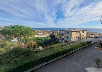 Immagine WhatsApp 2025-11-06 ore 15.15.41_7e9dbb25 - Trilocale Via Primavera, Riva Ligure - foto 15