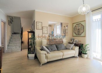 2.jpg - Villa a Schiera Via San Giuseppe Vecchio 3, Massa - foto 1