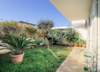 1.jpg - Villa a Schiera Via San Giuseppe Vecchio 3, Massa - foto 4