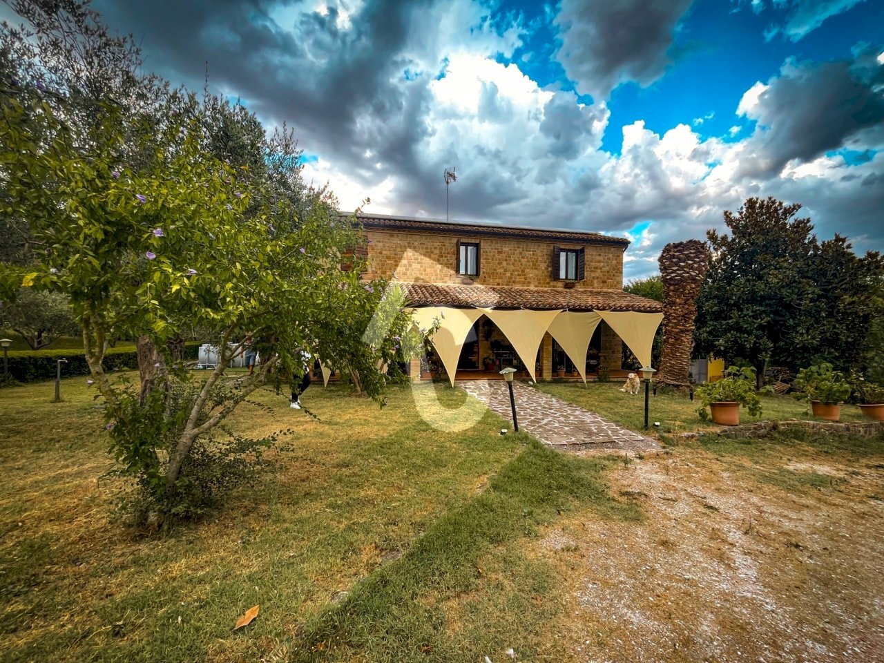 4148C6B5-2BD2-4D1B-AE32-5D6E5421ACAB.jpeg - Casale Monte Roberto - foto 2