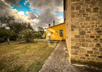 A696EC5B-F4BA-4300-B8EB-8FBC432EFF52.jpeg - Casale Monte Roberto - photo 25