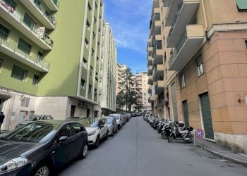IMG_2225_23.jpg - Appartamento Via La Spezia 4, Genova (zona Sampierdarena) - foto 2