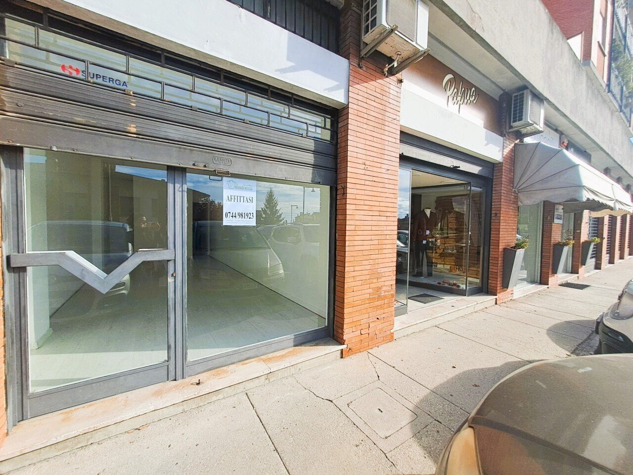 WhatsApp Image 2025-11-07 at 10.56.03 (1).jpeg - Locale Commerciale Via Rimembranze, Amelia - foto 1