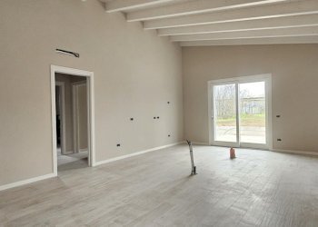 20250218_140409.jpg - Villa Trifamiliare Montirone - foto 9