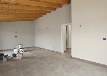 20250218_135946.jpg - Villa Trifamiliare Montirone - foto 23