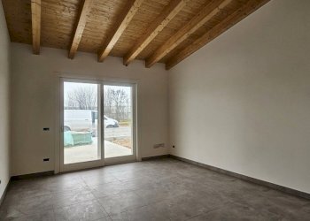 20250218_135836.jpg - Villa Trifamiliare Montirone - foto 16