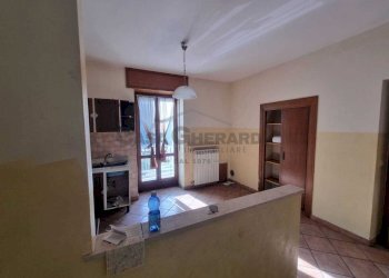 WhatsApp Image 2025-11-13 at 14.32.13.jpeg - Trilocale Via Roma, Zogno - foto 5