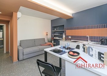 2.1 cucina.jpg - Quadrilocale Via Ramiro Ginocchio 10, Genova (zona Sestri Ponente) - foto 5