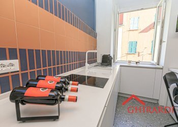 2.3 cucina.jpg - Quadrilocale Via Ramiro Ginocchio 10, Genova (zona Sestri Ponente) - foto 6