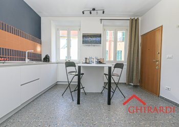 3.7 cucina.jpg - Quadrilocale Via Ramiro Ginocchio 10, Genova (zona Sestri Ponente) - foto 10