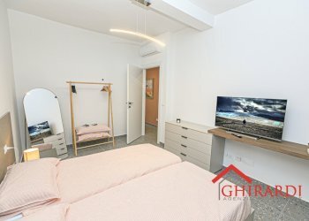 4.3 camera.jpg - Quadrilocale Via Ramiro Ginocchio 10, Genova (zona Sestri Ponente) - foto 18