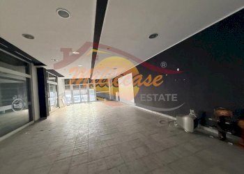 7ed9942c-079e-4b12-907d-e580f78b5cbd.jpeg - Locale Commerciale Viale Zecchino, Siracusa - foto 6