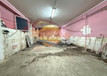 be1a4837-0cf2-480f-92cc-c7d8d2deb6a0.jpeg - Locale Commerciale Viale Zecchino, Siracusa - foto 21