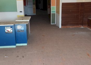 IMG20251107092101.jpg - Locale Commerciale Via Guglielmo Marconi, Lamezia Terme - foto 8