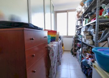 veranda - Trilocale Via Cesare Pascarella 6, Taranto - foto 11