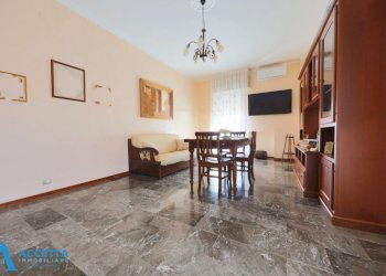 Soggiorno - Trilocale Via Cesare Pascarella 6, Taranto - foto 14