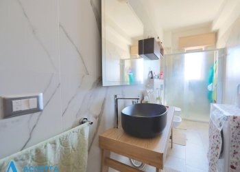 bagno - Trilocale Via Cesare Pascarella 6, Taranto - foto 18