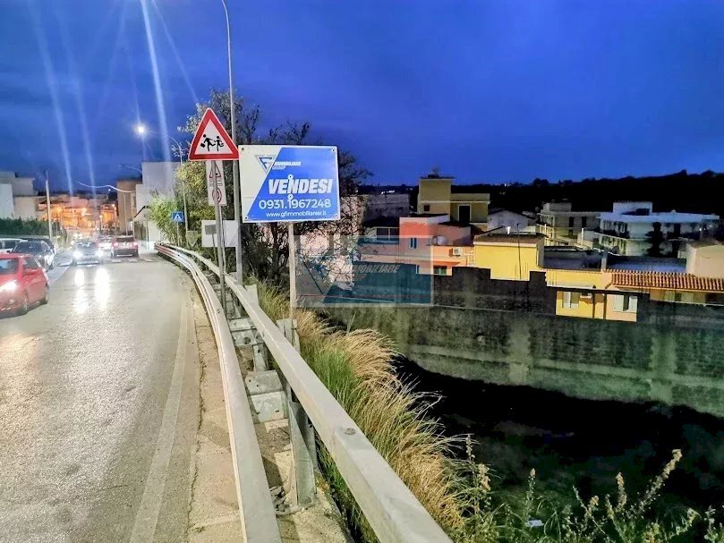 Building land Via Italo Svevo, Noto - photo 1