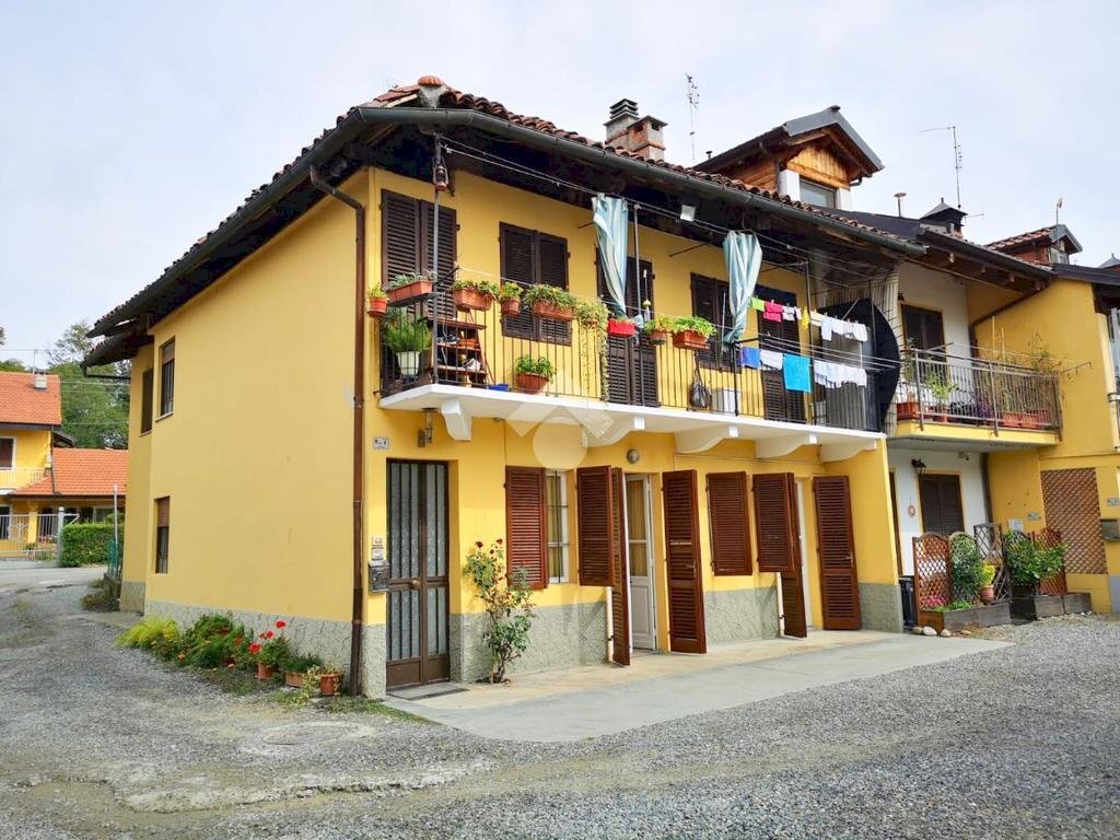 Bilocale Via Costa, San Francesco al Campo - foto 2