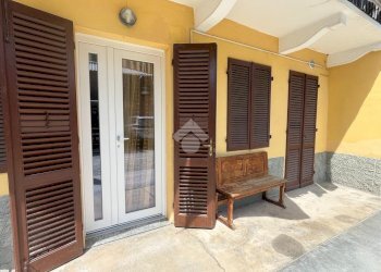 Two-room apartment Via Costa, San Francesco al Campo - photo 1