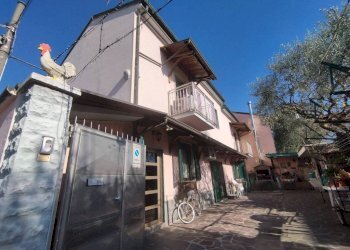 Facciata - Villa via Dante Alighieri, 1, Sedriano - foto 2