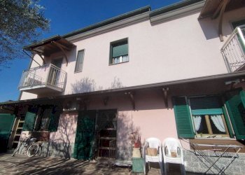 Facciata - Villa via Dante Alighieri, 1, Sedriano - foto 3