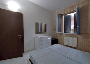 Camera da letto - Bilocale via Pilade Bellotti, 5, Rho - foto 20