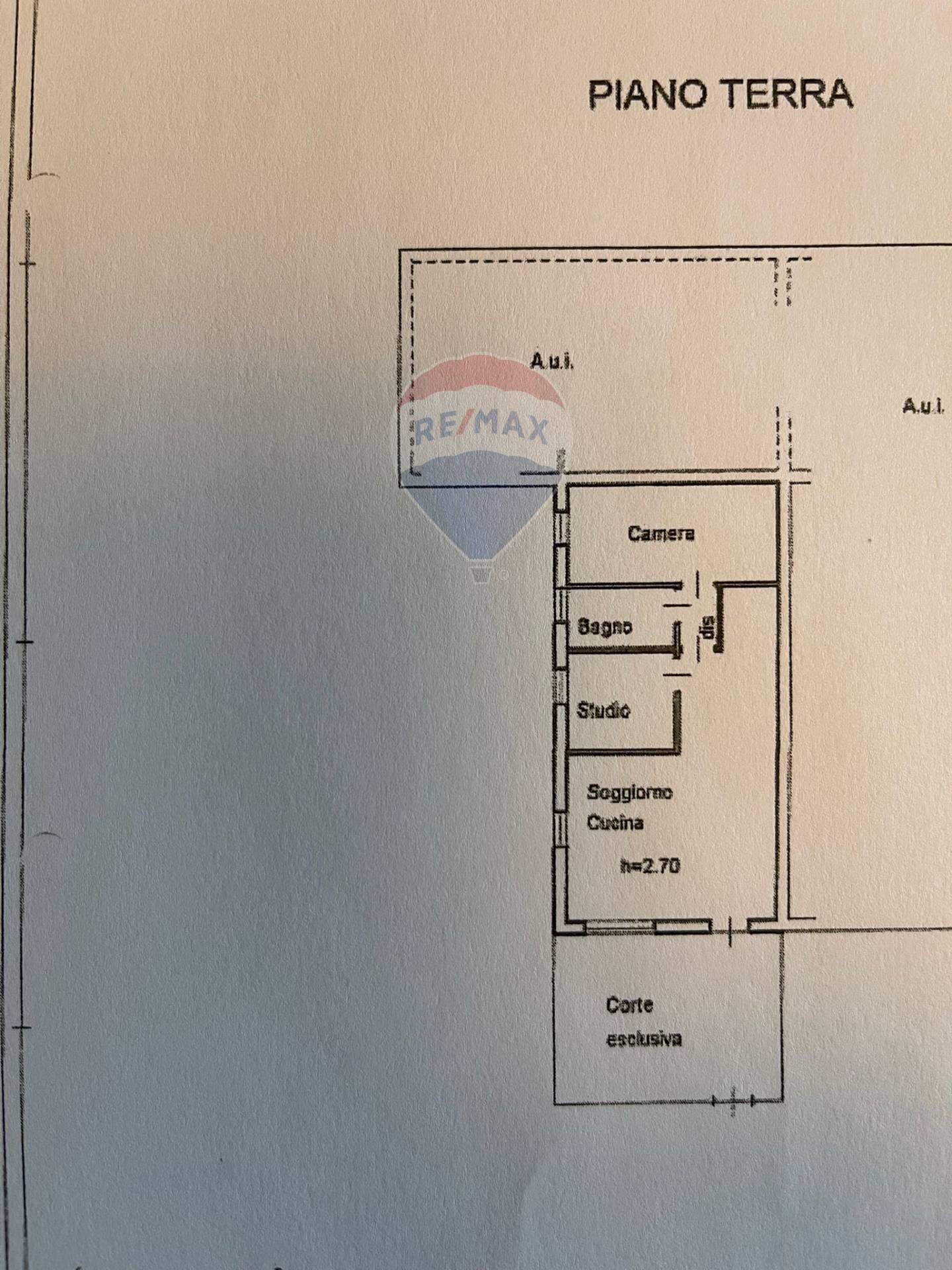 Pianta 2D - Three-room apartment Traversa Prima via De Gasperi
 
13, Sale Marasino - floor plans 1