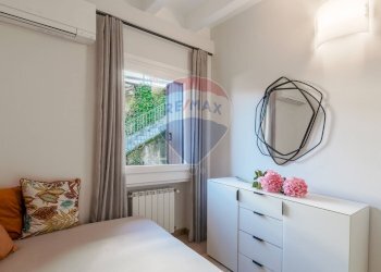 Camera / camera da letto - Three-room apartment Traversa Prima via De Gasperi
13, Sale Marasino - photo 15