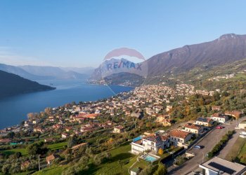 Vista delle montagne - Three-room apartment Traversa Prima via De Gasperi
13, Sale Marasino - photo 32