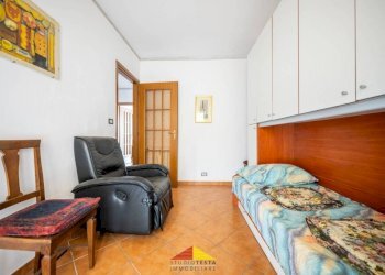 Camera da letto - Quadrilocale via Cavalieri di Vittorio Veneto, Saluzzo - foto 9