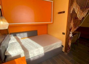 Camera da letto - Trilocale via Montello, 49, Bardonecchia - foto 29