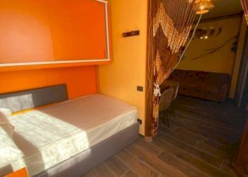 Camera da letto - Trilocale via Montello, 49, Bardonecchia - foto 30