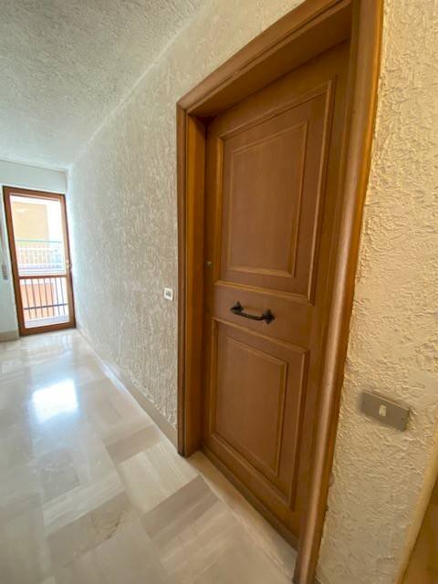 Interno palazzo - Bilocale via G. F. Medail, 29, Bardonecchia - foto 2
