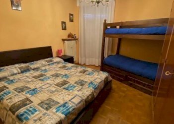 Camera da letto - Bilocale via G. F. Medail, 29, Bardonecchia - foto 7