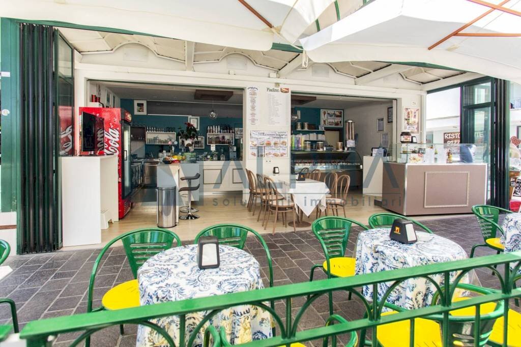 Interno non residenziale - Pastry Lungomare Giuseppe Di Vittorio, Rimini - photo 2