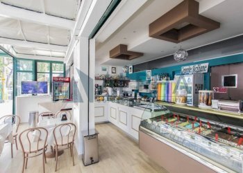 Interno non residenziale - Pastry Lungomare Giuseppe Di Vittorio, Rimini - photo 6