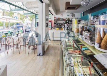 Interno non residenziale - Pastry Lungomare Giuseppe Di Vittorio, Rimini - photo 8