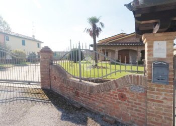 Porzione di casa Via Correggio, Cento - foto 45