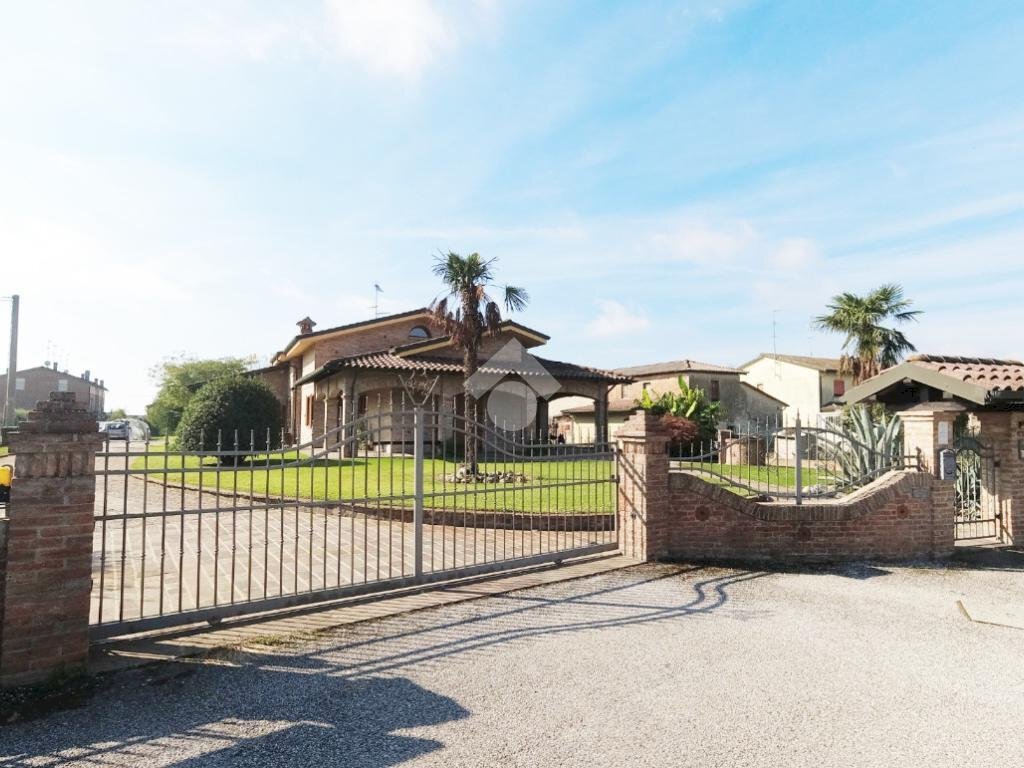 Porzione di casa Via Correggio, Cento - foto 2