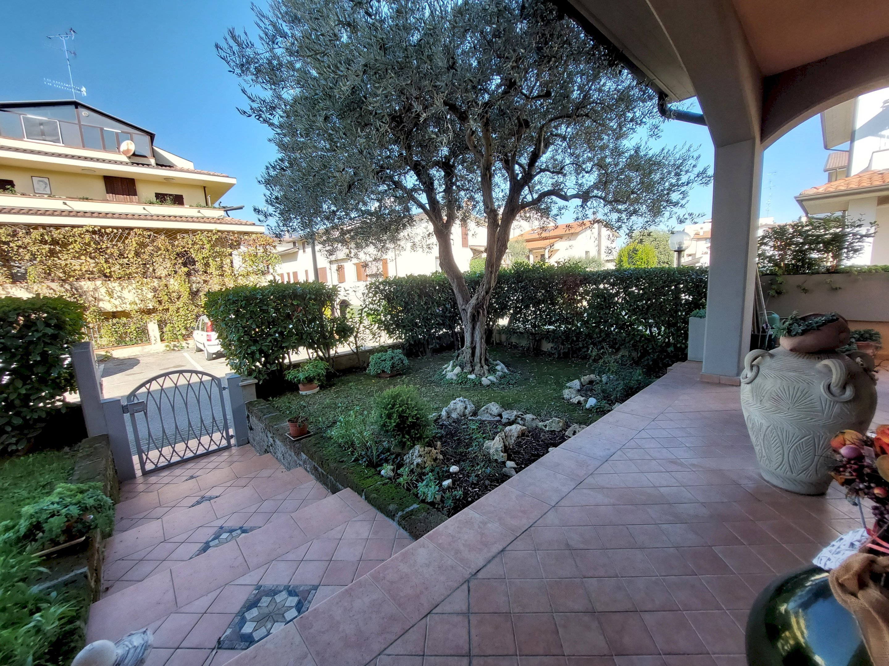 Portico - Semi-detached Villa Via R. Luxemburg, 42A, Imola - photo 2