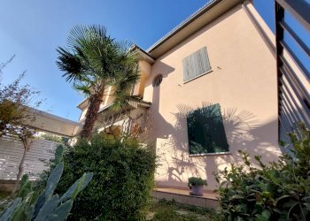 Esterno - Villa Bifamiliare Via R. Luxemburg, 42A, Imola - foto 27