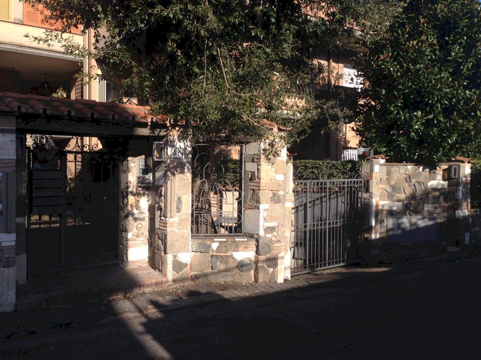 Foto 1 - Appartamento Via Grassano
 
32, Roma - foto 1