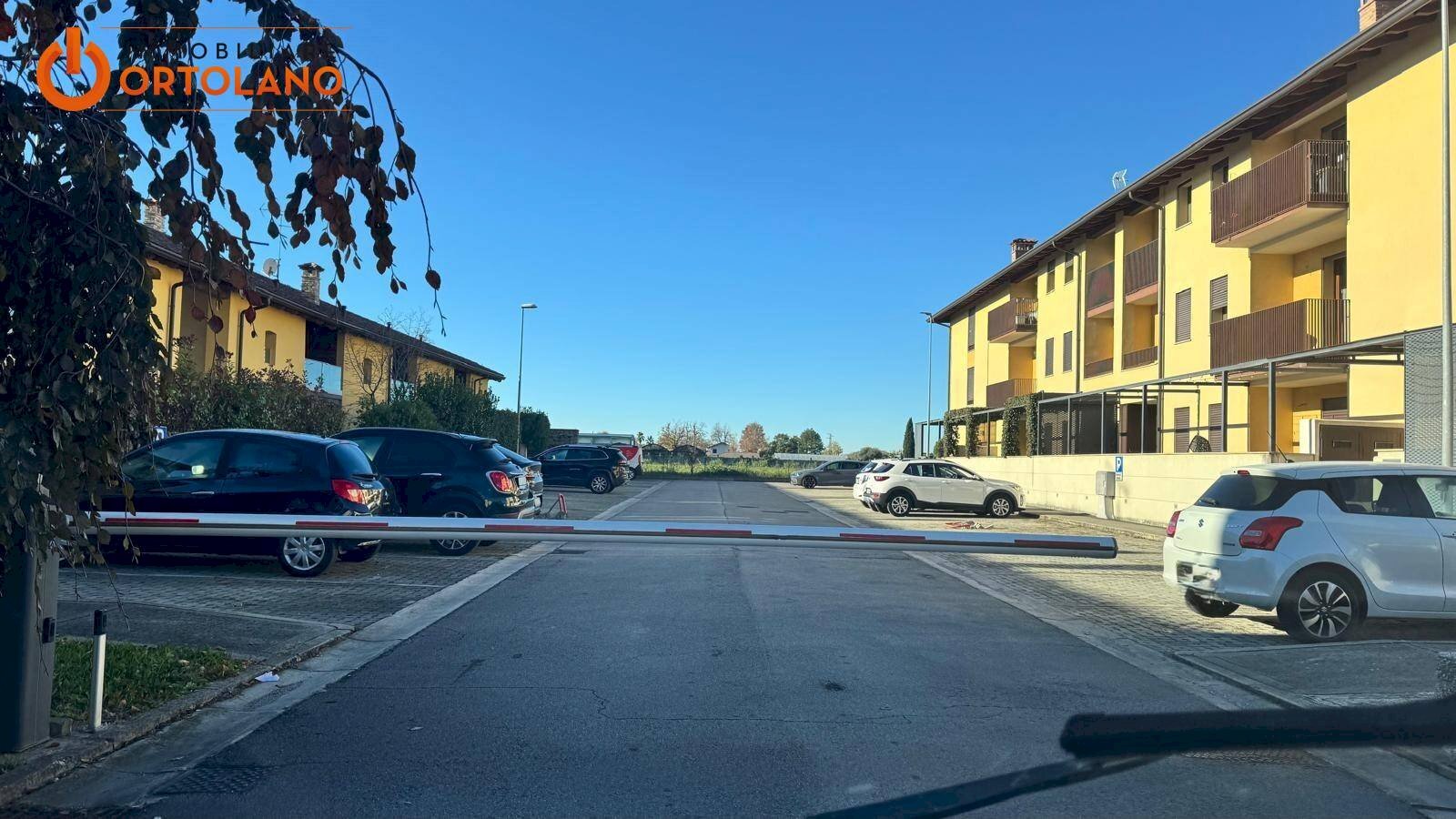 Foto 1 - Box Via XXIV Maggio
 
8, Ronchi dei Legionari - foto 1