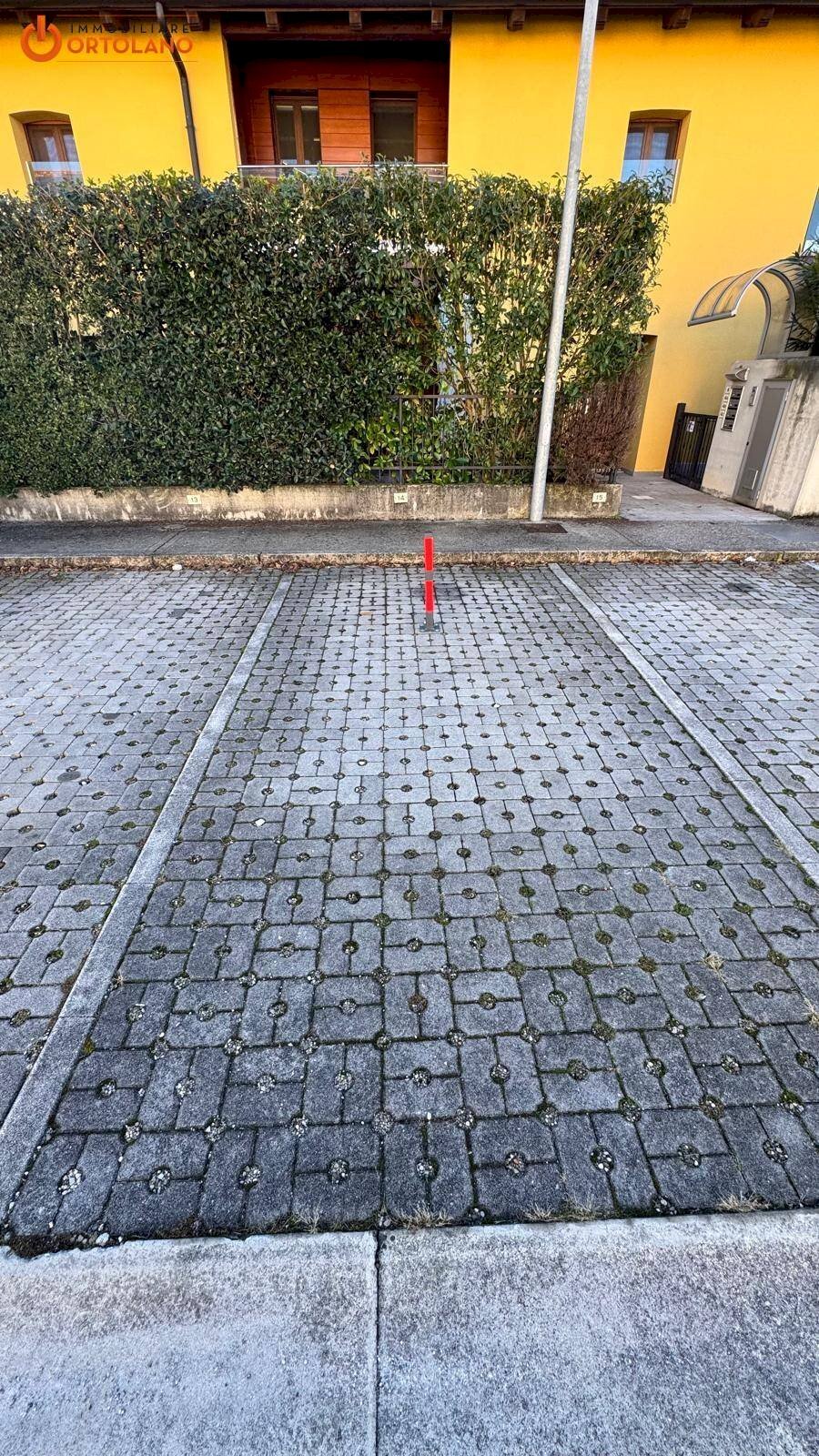 Foto 2 - Box Via XXIV Maggio
 
8, Ronchi dei Legionari - foto 2