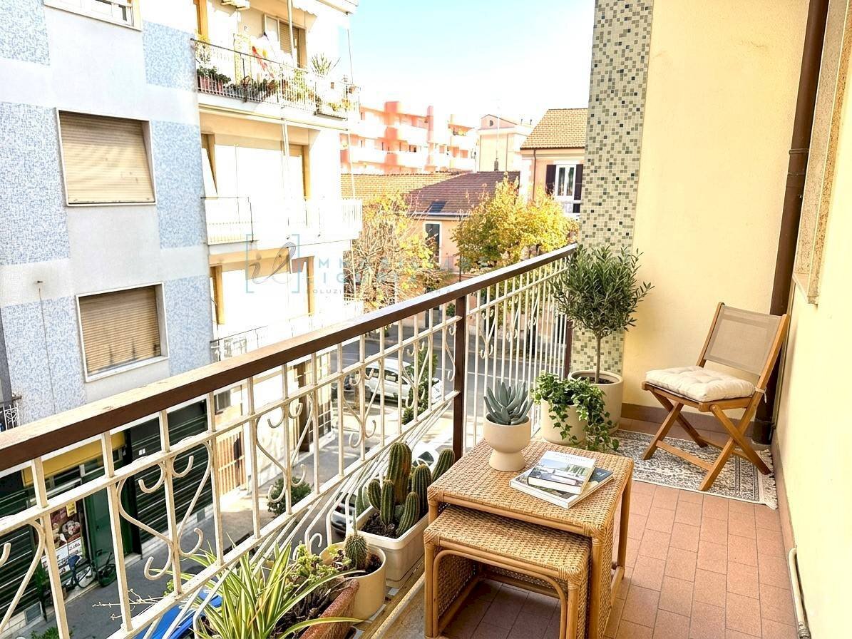 Foto 1 - Bilocale Via Eperanto, Albenga - foto 1