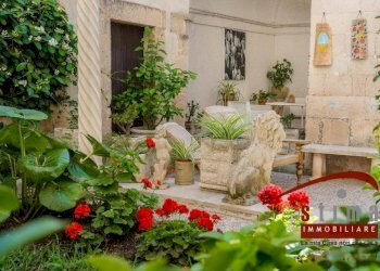 Foto 3 - Stabile - Palazzo via san pietro
 
26, Siracusa - foto 3