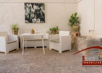 Foto 5 - Stabile - Palazzo via san pietro
 
26, Siracusa - foto 5