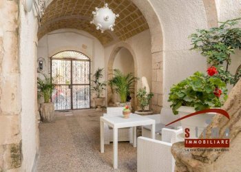 Foto 14 - Stabile - Palazzo via san pietro
 
26, Siracusa - foto 14